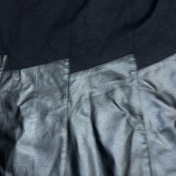 J'ENVIE New York Size 10 Knee Length Skirt - Picture 3 of 4